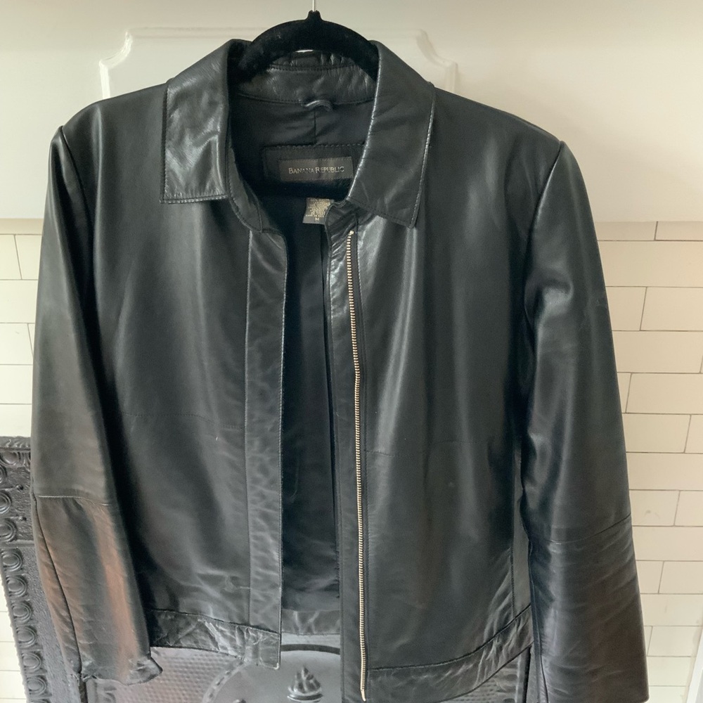 Banana Republic leather bomber jacket